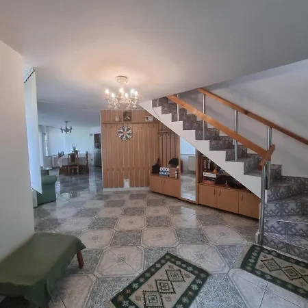 Guest house Casa Jax *